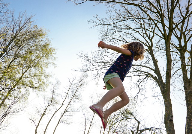 Zahradní trampolína pro celoroční využití